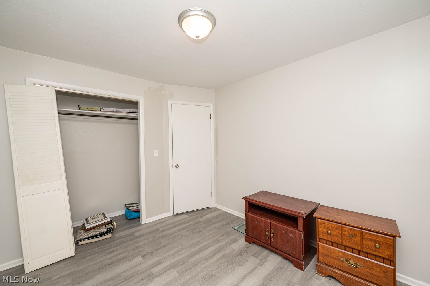 1289 Waverly Road Eastlake OH 44095