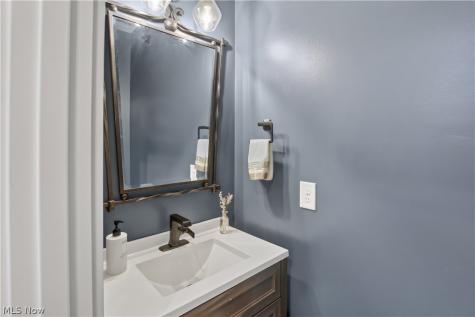 3298 Seven Bridges Road Medina OH 44256