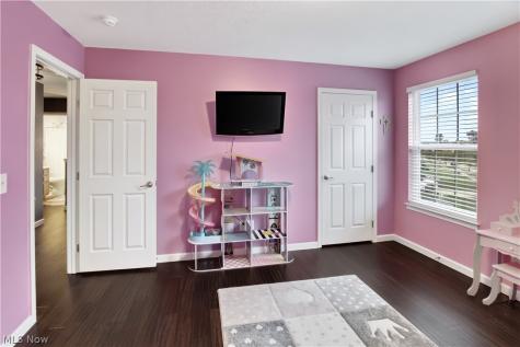 3298 Seven Bridges Road Medina OH 44256