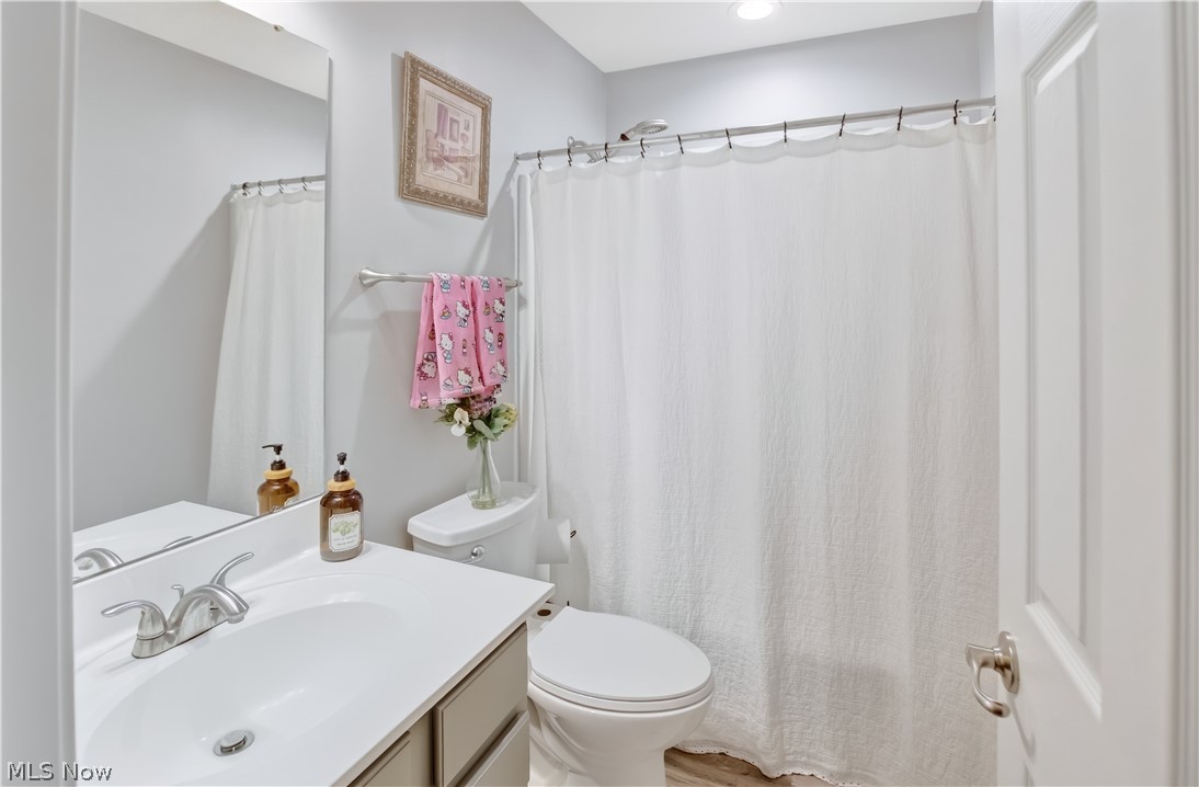 3298 Seven Bridges Road Medina OH 44256