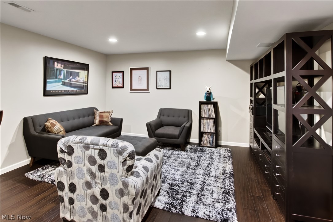 3298 Seven Bridges Road Medina OH 44256