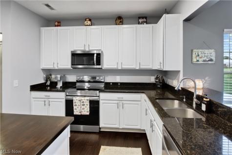 3298 Seven Bridges Road Medina OH 44256
