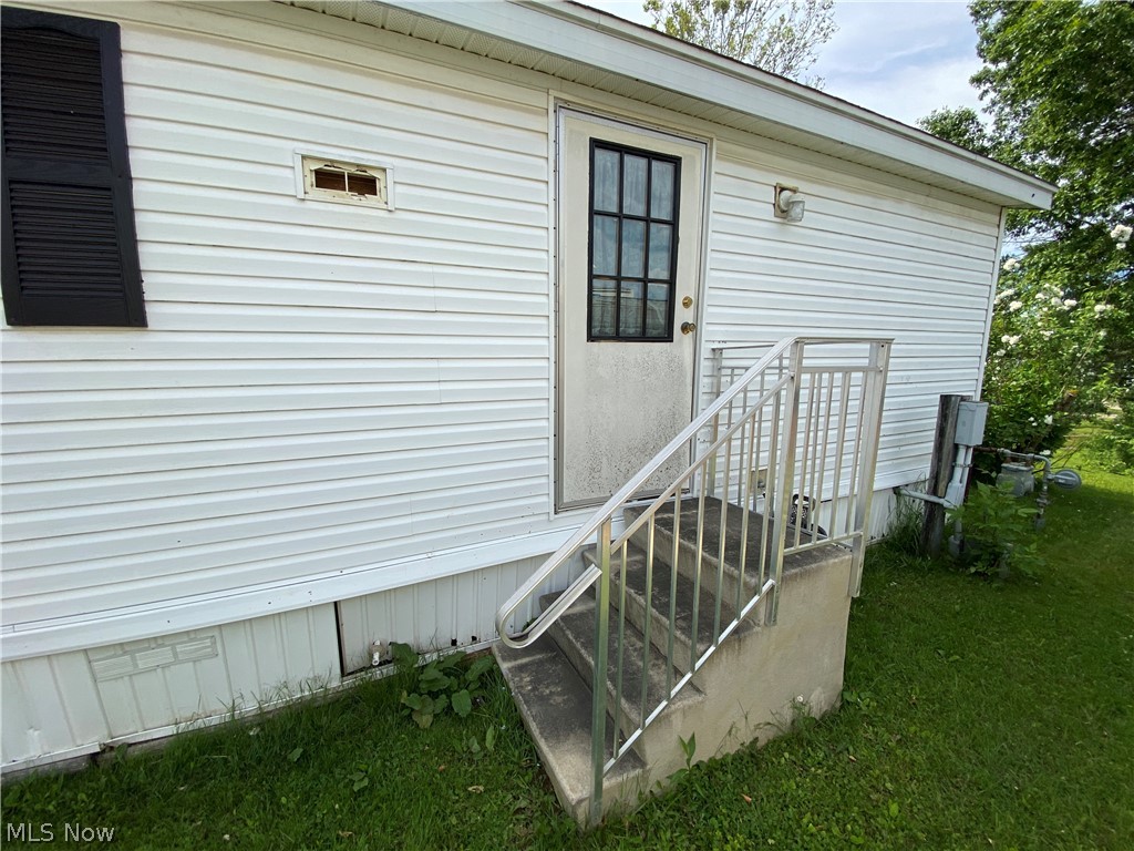 150 Rolling Acres Circle W Massillon OH 44647