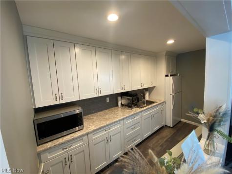 150 Rolling Acres Circle W Massillon OH 44647