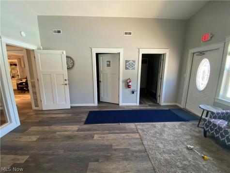 150 Rolling Acres Circle W Massillon OH 44647