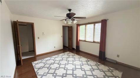4822 Sweetwater Drive Brecksville OH 44141