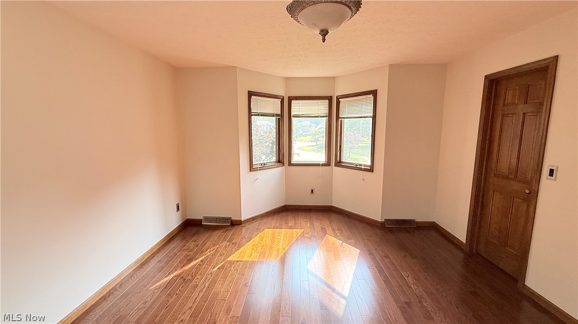4822 Sweetwater Drive Brecksville OH 44141