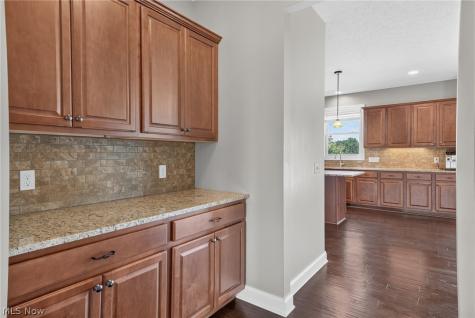 22334 Pinnacle Point Strongsville OH 44149
