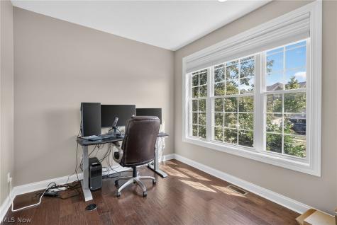 22334 Pinnacle Point Strongsville OH 44149