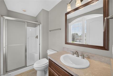 22334 Pinnacle Point Strongsville OH 44149