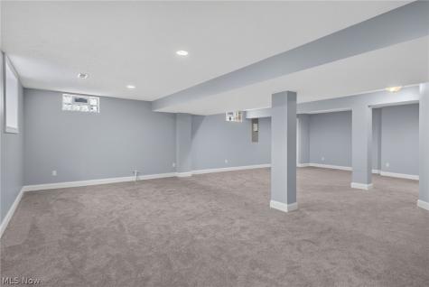 22334 Pinnacle Point Strongsville OH 44149