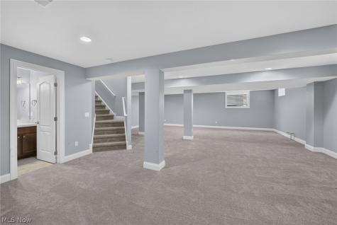 22334 Pinnacle Point Strongsville OH 44149