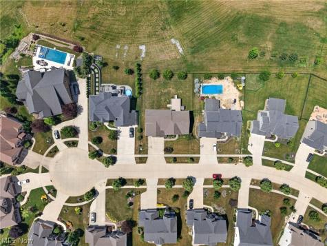 22334 Pinnacle Point Strongsville OH 44149
