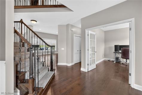 22334 Pinnacle Point Strongsville OH 44149