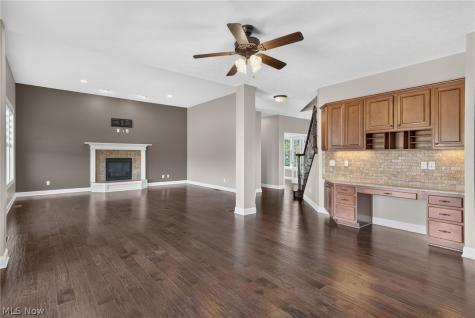 22334 Pinnacle Point Strongsville OH 44149