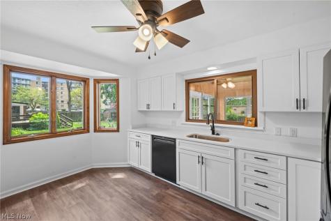 4350 Wooster Road Fairview Park OH 44126
