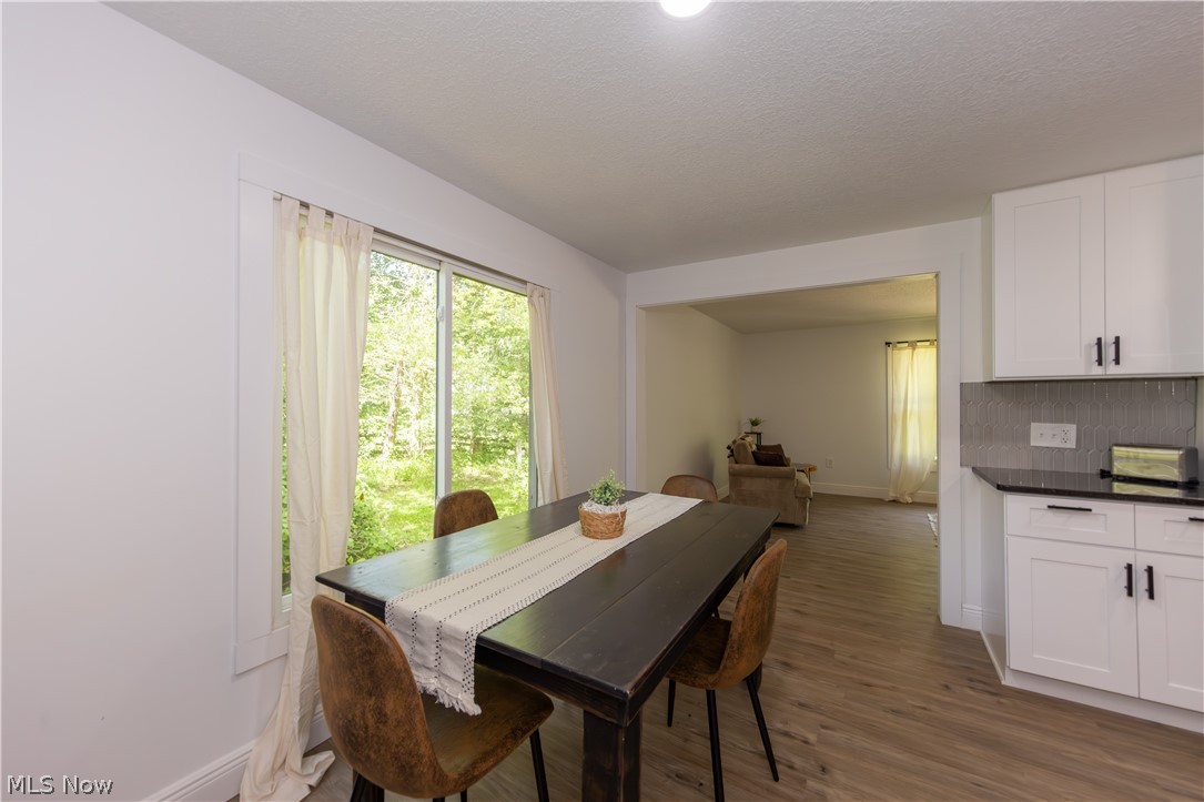 12133 Snow Road Burton OH 44021