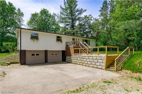 12133 Snow Road Burton OH 44021