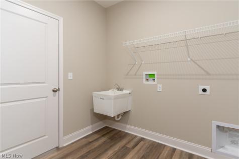 29111 Lancaster Lane North Olmsted OH 44070