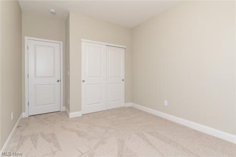 29111 Lancaster Lane North Olmsted OH 44070