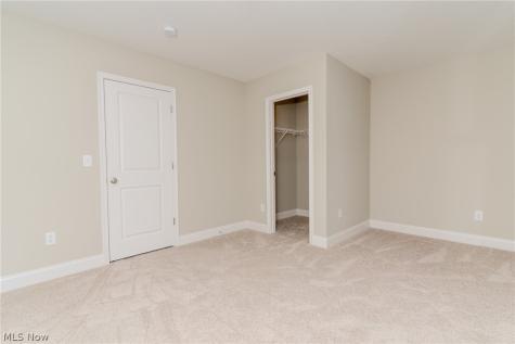 29111 Lancaster Lane North Olmsted OH 44070