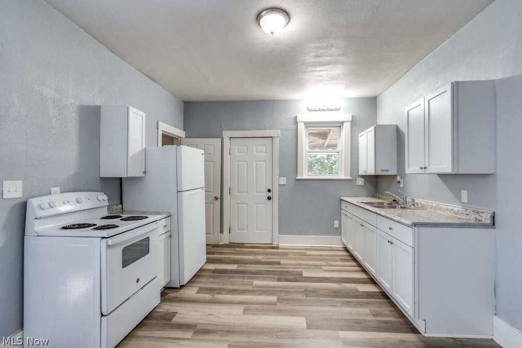 327 Schrock Place SW Massillon OH 44647