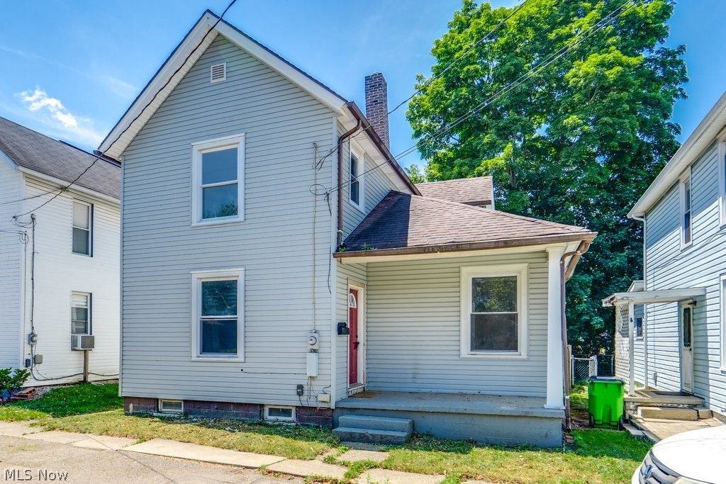 327 Schrock Place SW Massillon OH 44647
