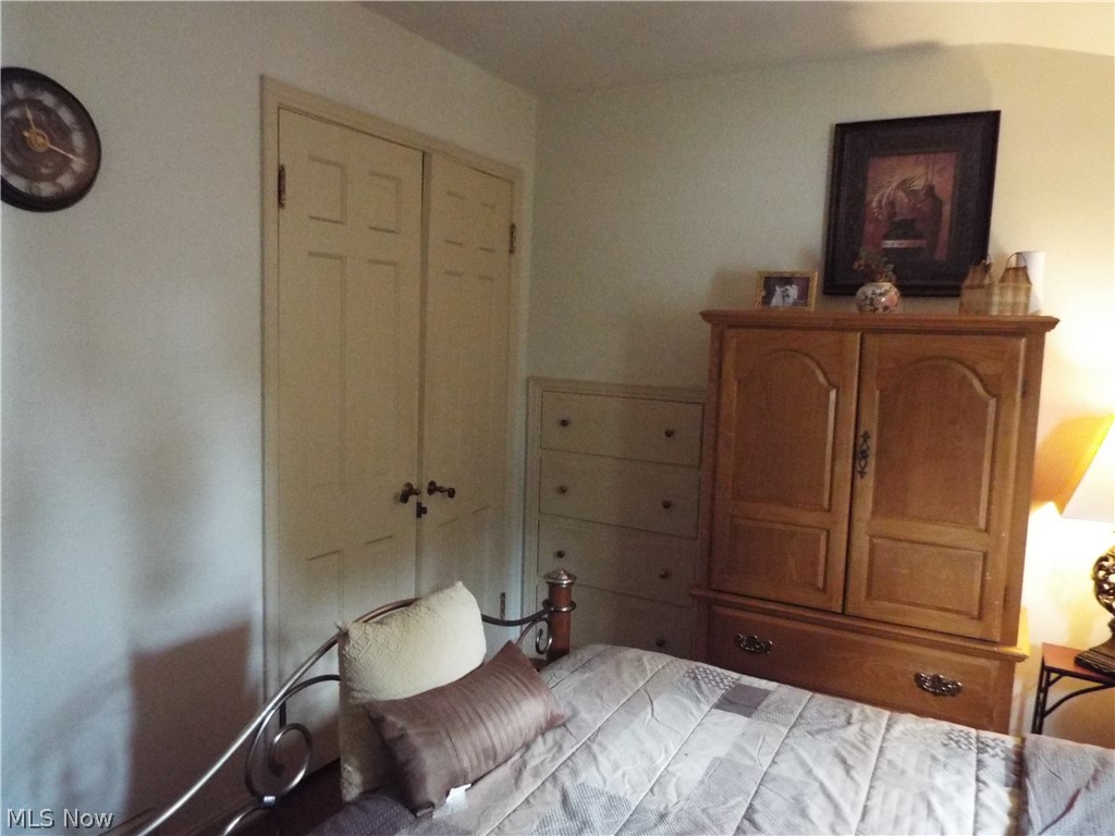 27101 Parkwood Drive Euclid OH 44132