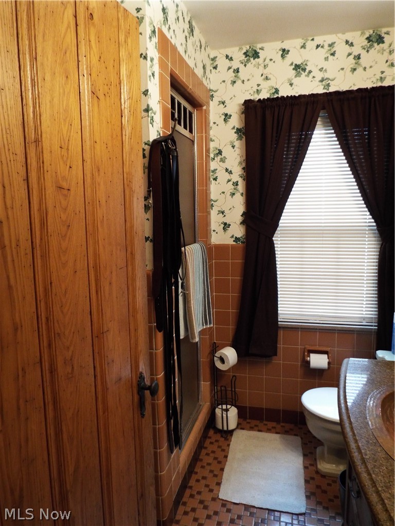 27101 Parkwood Drive Euclid OH 44132