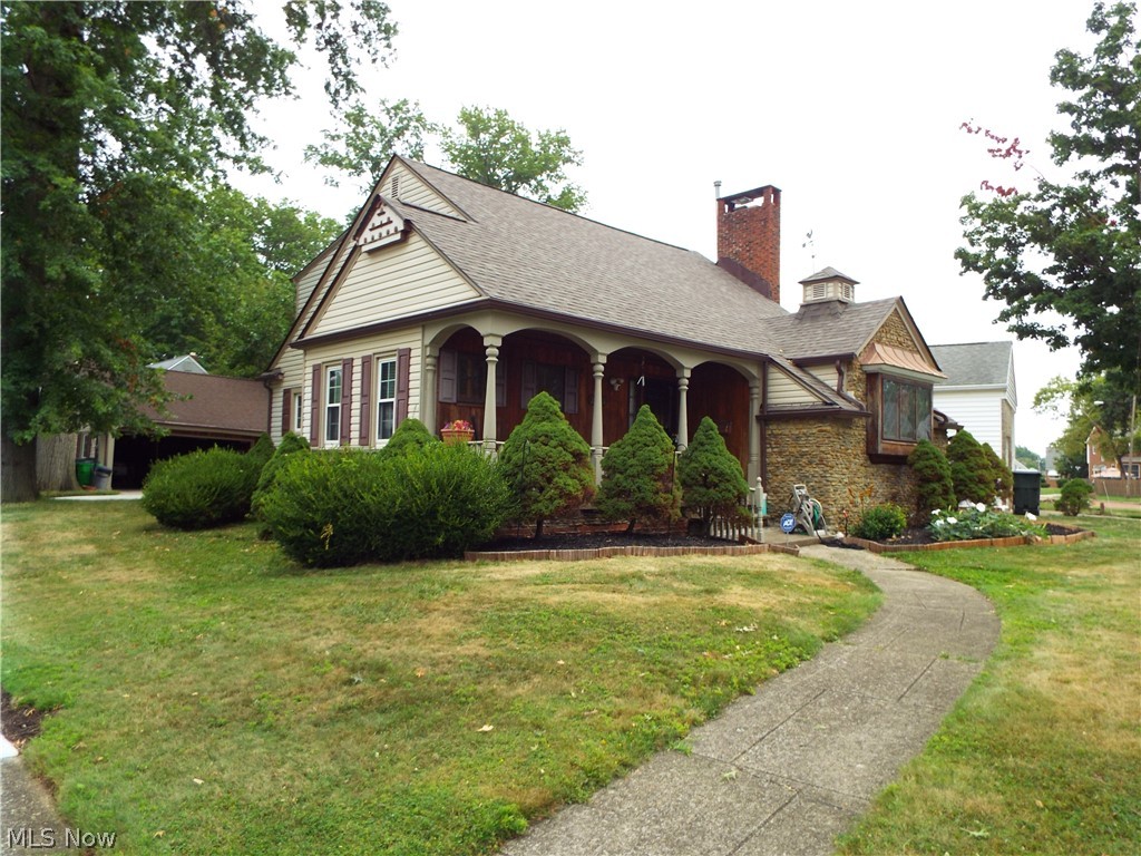 27101 Parkwood Drive Euclid OH 44132