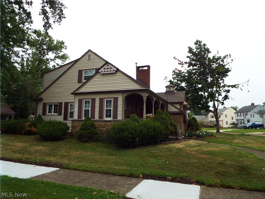 27101 Parkwood Drive Euclid OH 44132