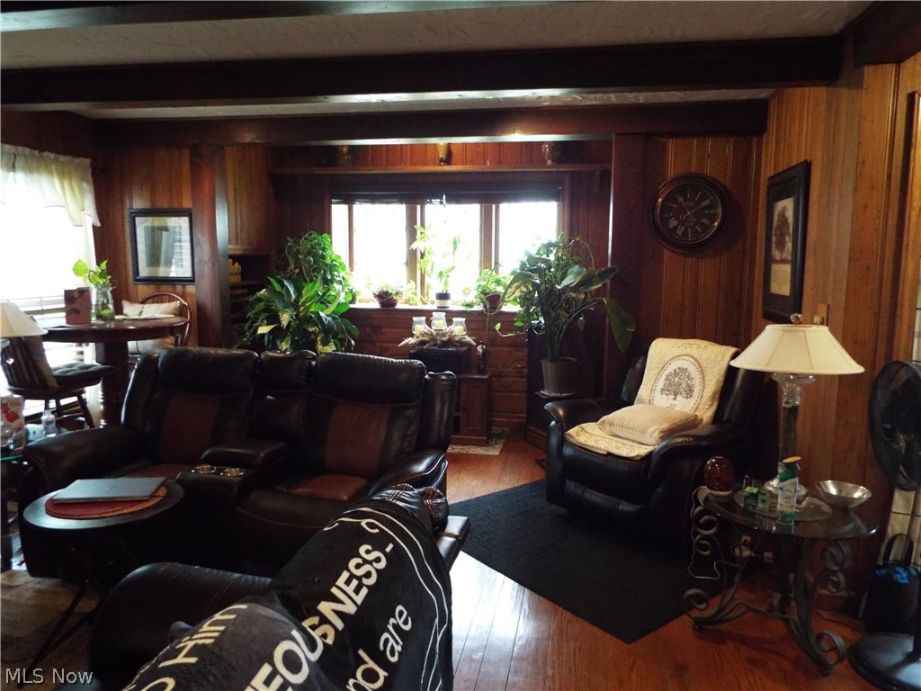 27101 Parkwood Drive Euclid OH 44132