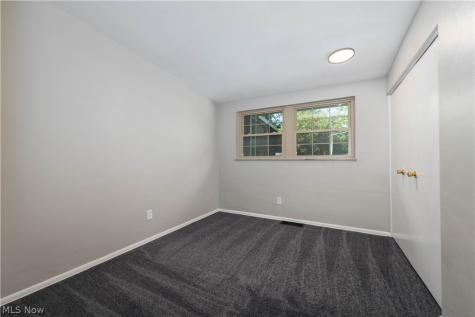 4660 4th Street NW Canton OH 44708