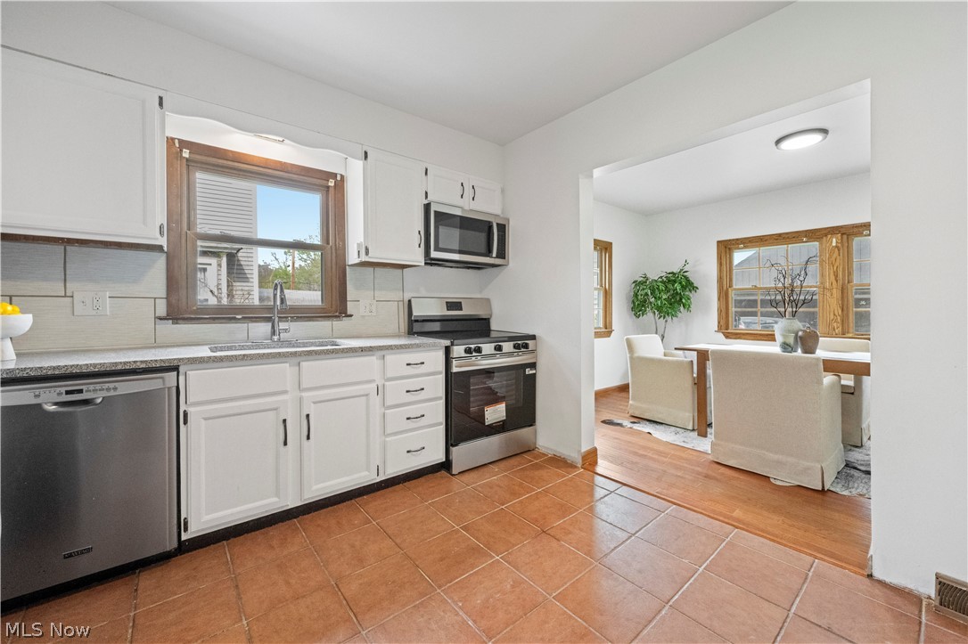 34 Helen Avenue Niles OH 44446