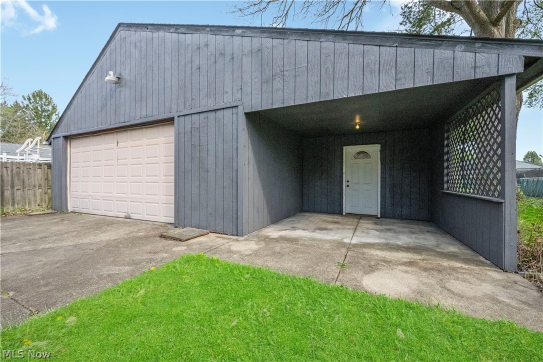 34 Helen Avenue Niles OH 44446