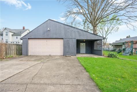 34 Helen Avenue Niles OH 44446