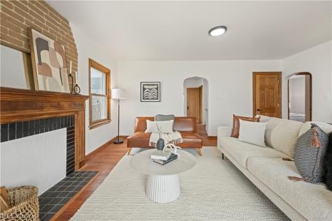 34 Helen Avenue Niles OH 44446