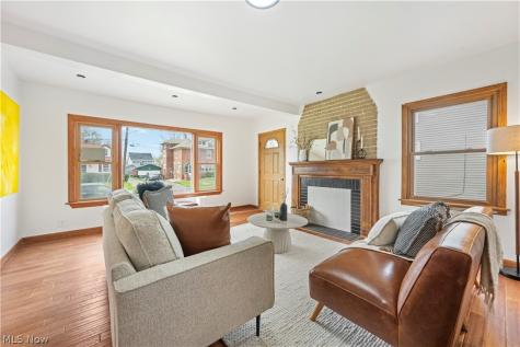 34 Helen Avenue Niles OH 44446