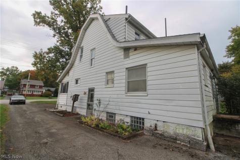 3910 Mahoning Avenue Youngstown OH 44515