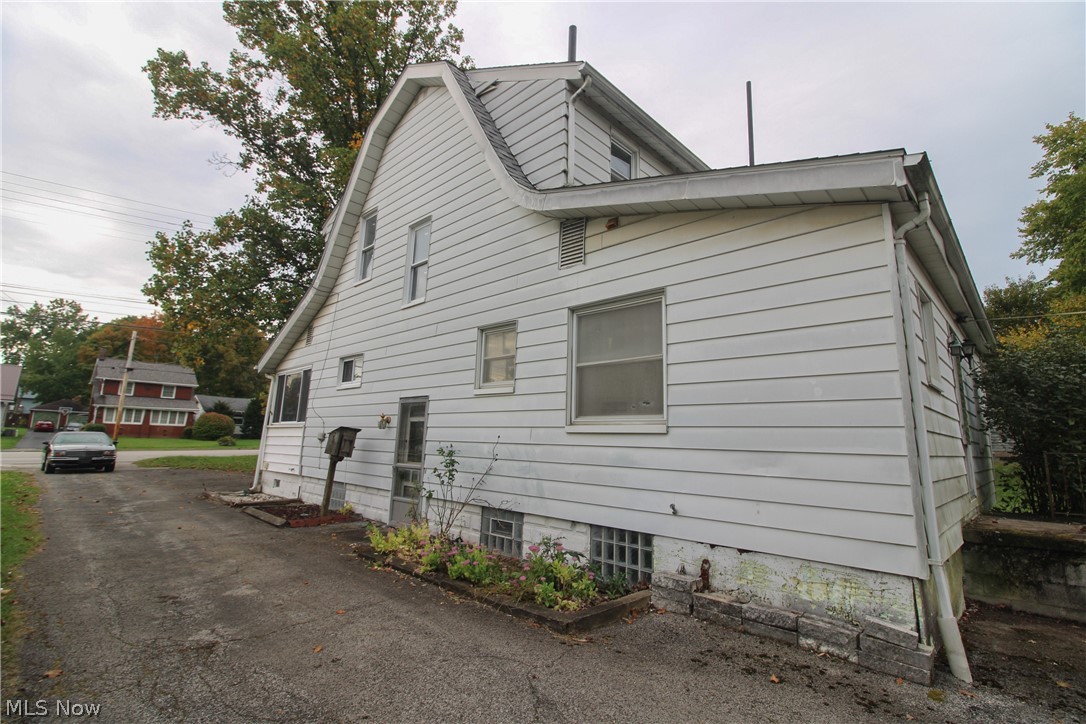 3910 Mahoning Avenue Youngstown OH 44515