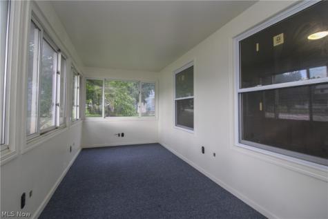 3910 Mahoning Avenue Youngstown OH 44515