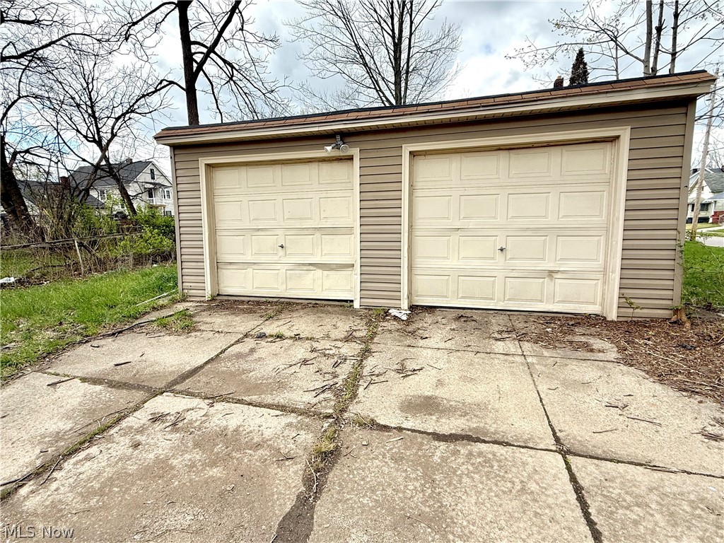 3922 E 120th Street Cleveland OH 44105