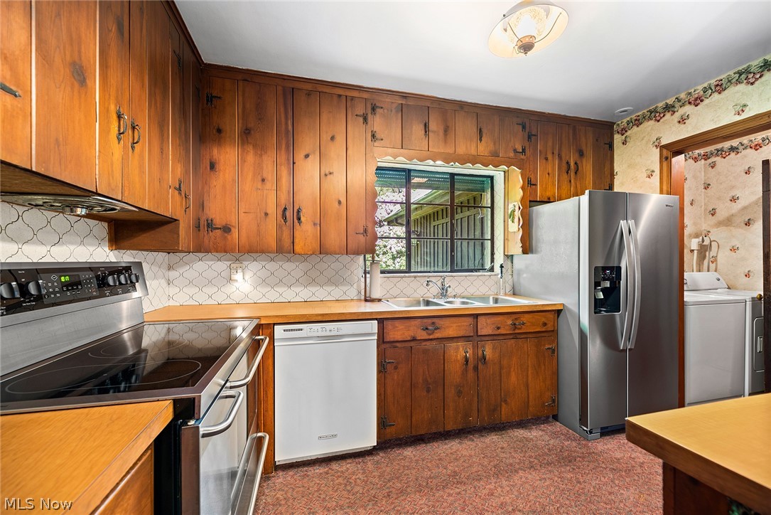 110 White Pond Drive Akron OH 44313