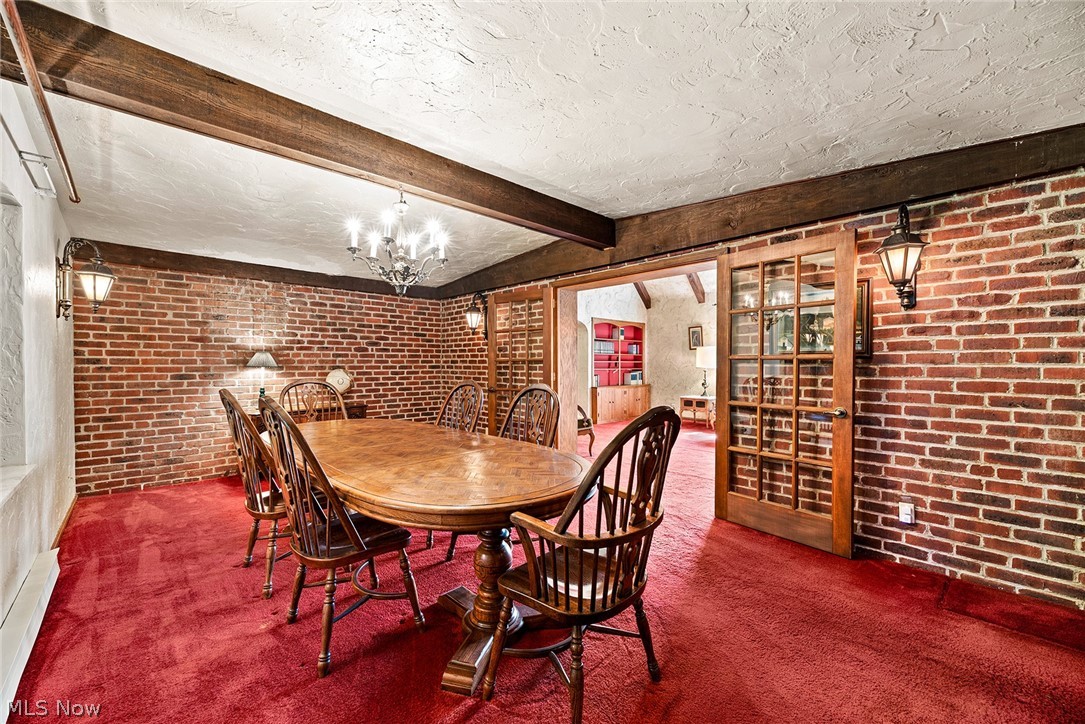 110 White Pond Drive Akron OH 44313