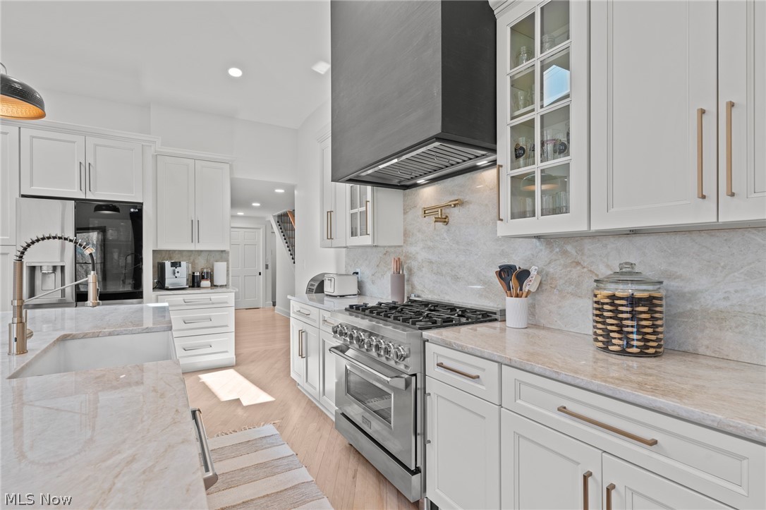 15511 Russell Road Chagrin Falls OH 44022