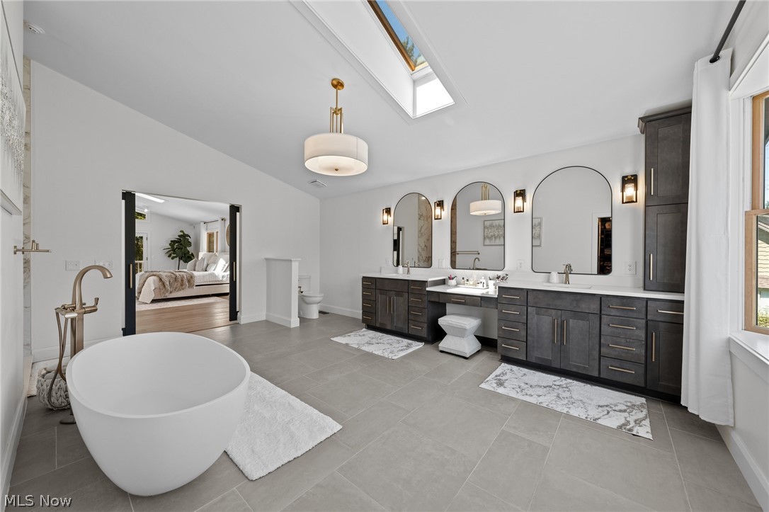 15511 Russell Road Chagrin Falls OH 44022