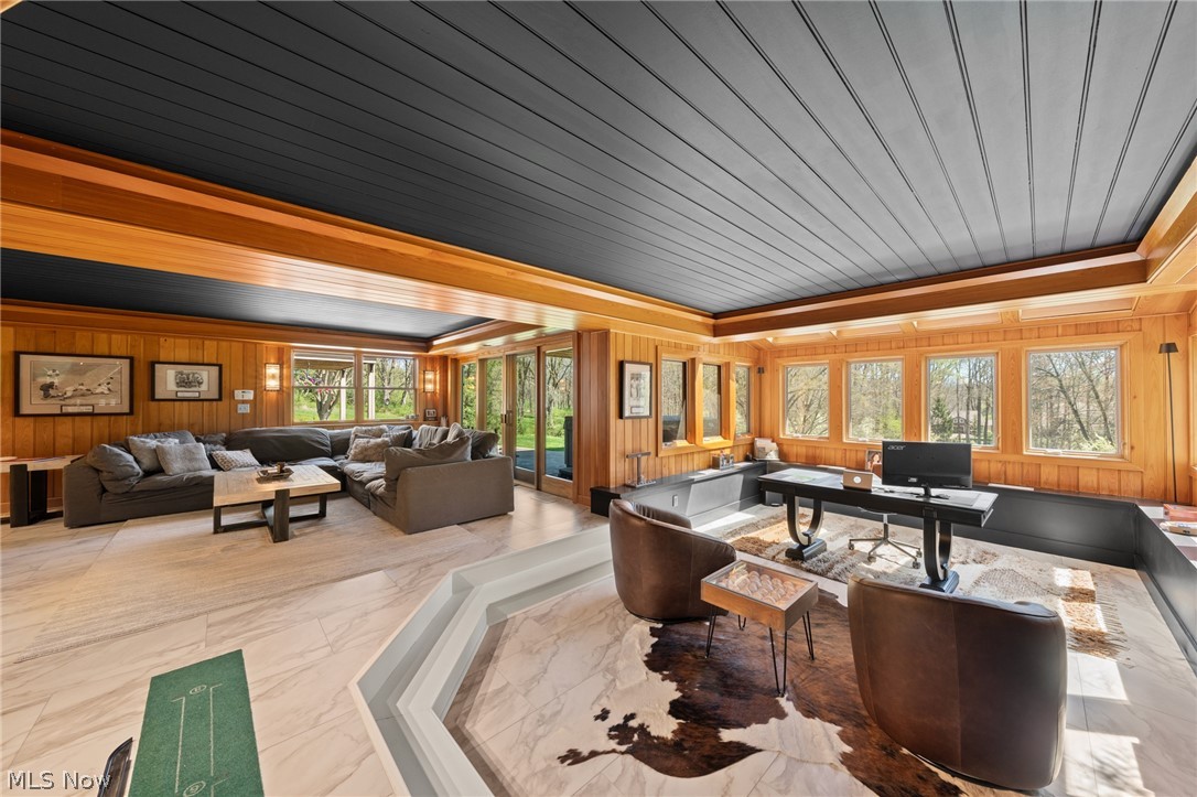 15511 Russell Road Chagrin Falls OH 44022