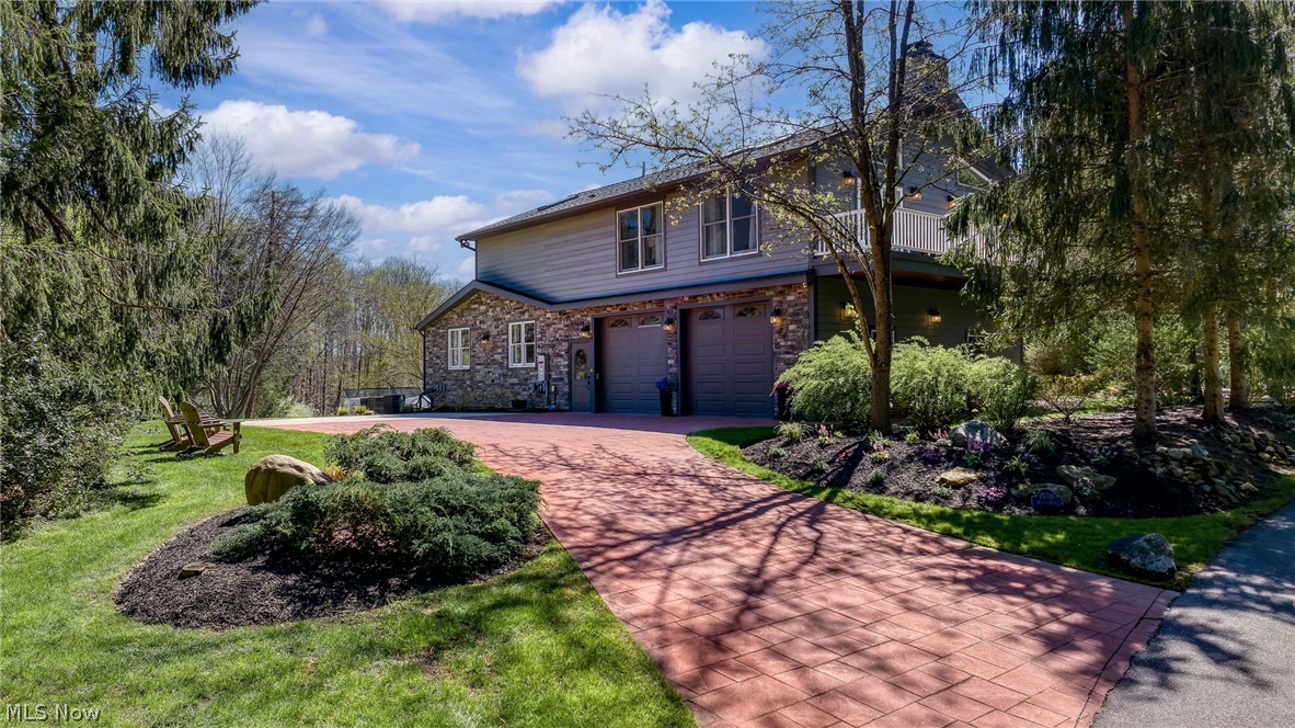 15511 Russell Road Chagrin Falls OH 44022