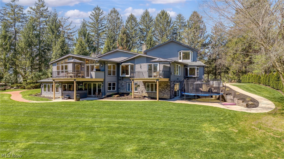 15511 Russell Road Chagrin Falls OH 44022