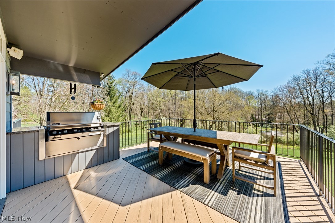 15511 Russell Road Chagrin Falls OH 44022
